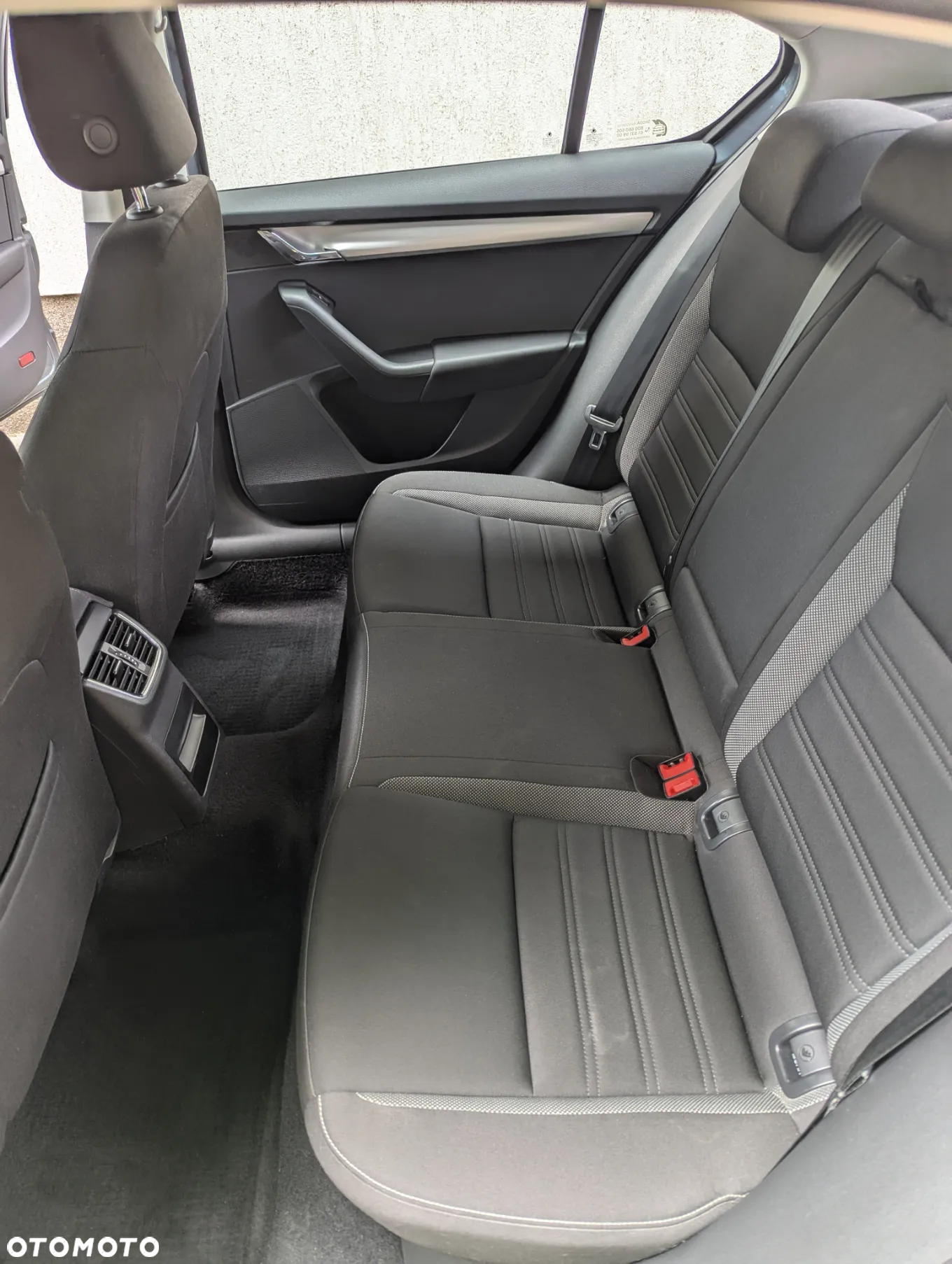Skoda Octavia 1.4 TSI Ambition - 9