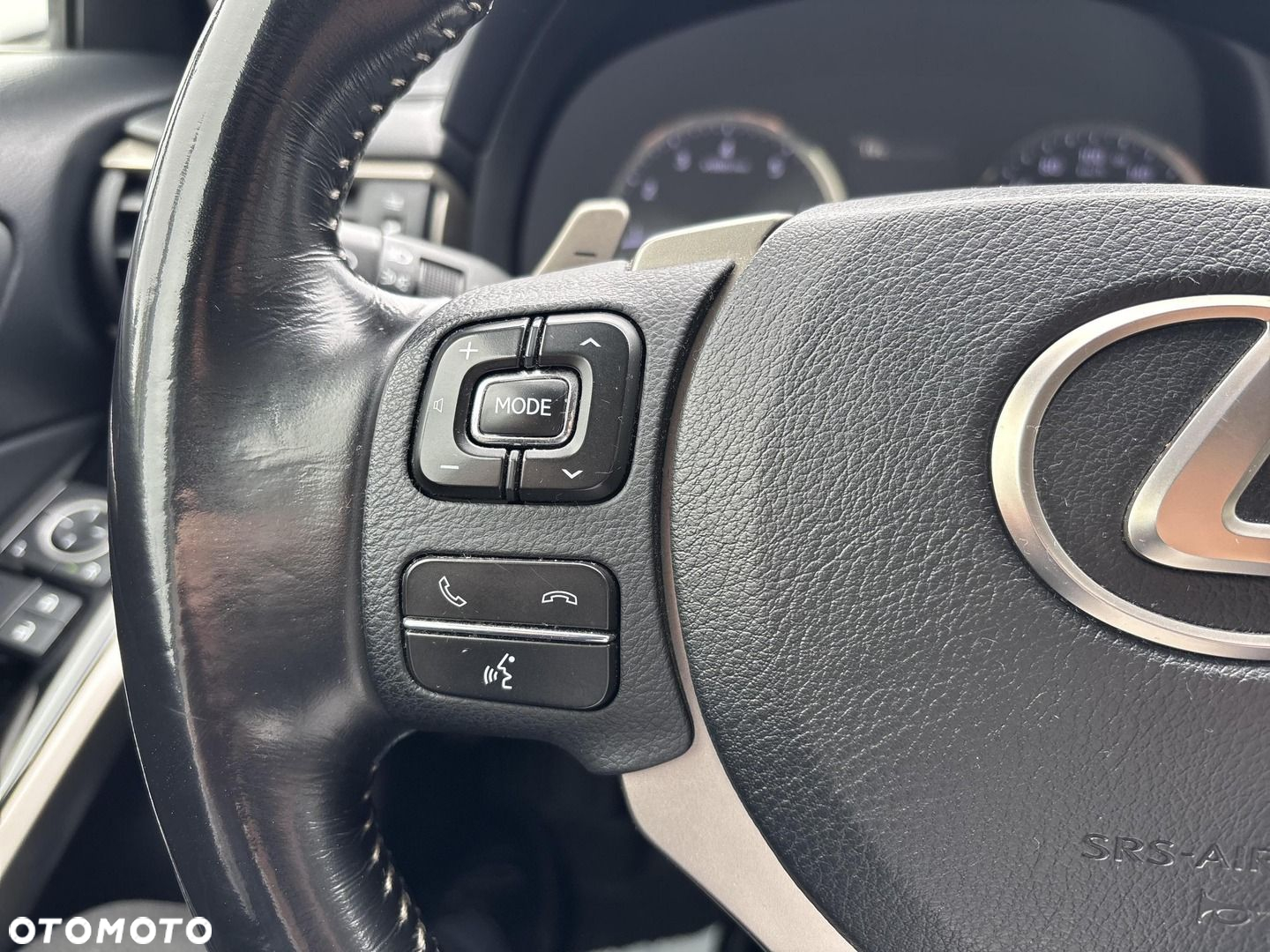 Lexus IS 200t Elegance - 13