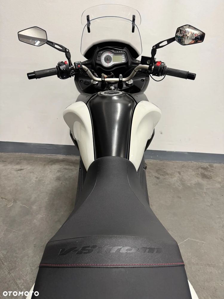 Suzuki V-STROM - 39