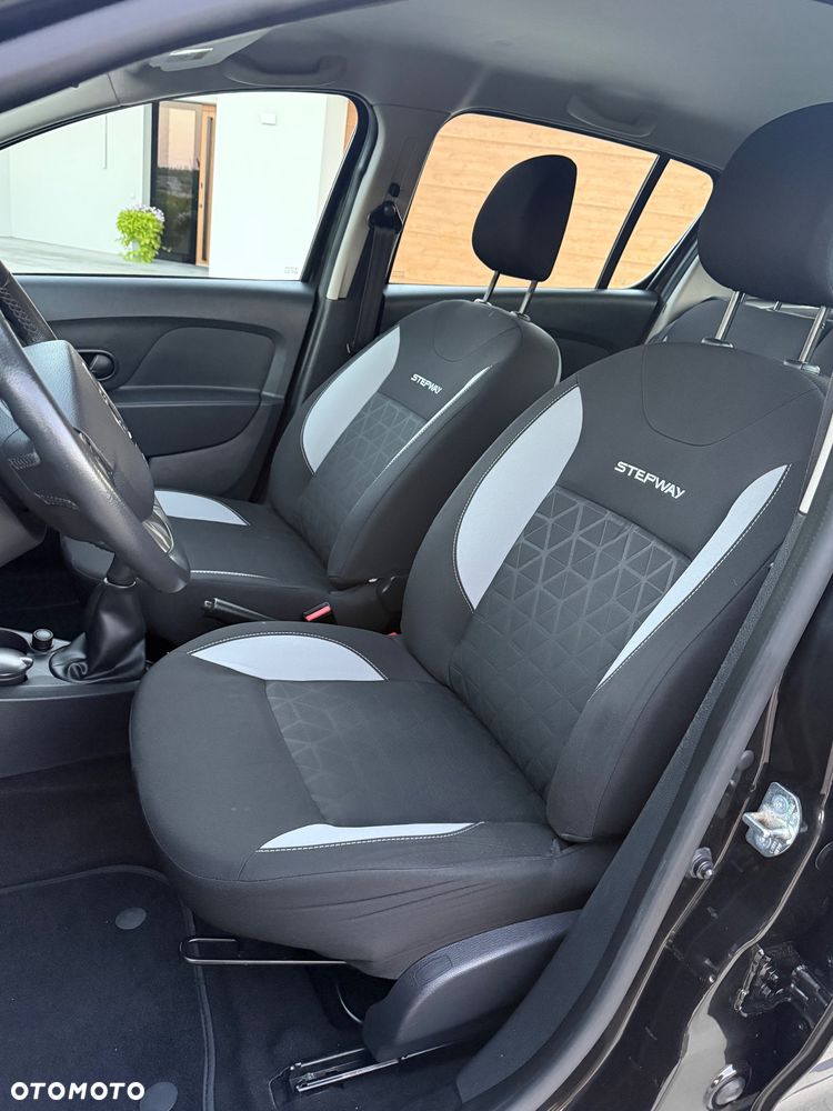 Dacia Sandero Stepway TCe 90 (S&S) Prestige - 16