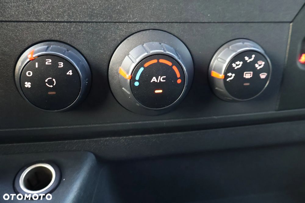 Renault Renault Master ZAB.SORTIMO-ŚWIATŁOWÓD KLIMA KAMERA WEBASTO FV23% - 33