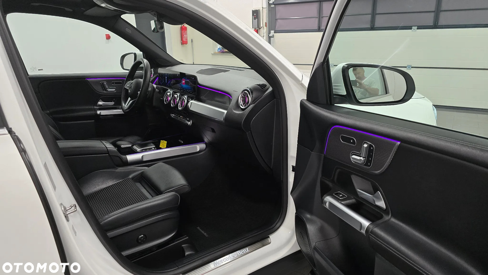 Mercedes-Benz GLB 200 d 8G-DCT AMG Line - 7