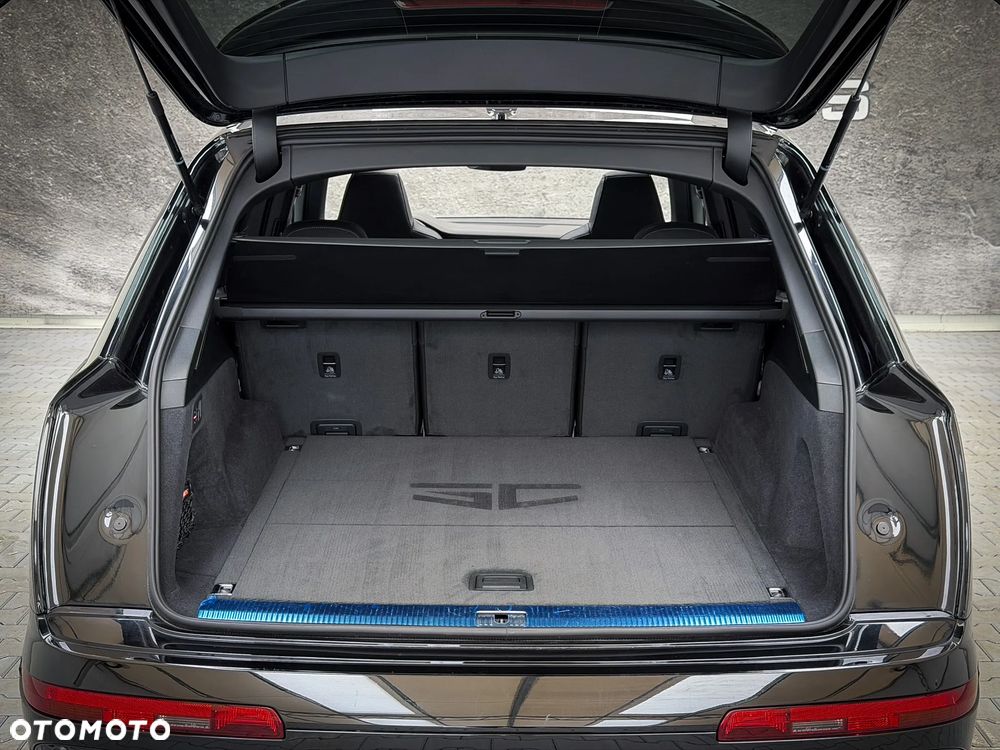Audi Q7 50 TDI mHEV Quattro S Line Tiptr - 31