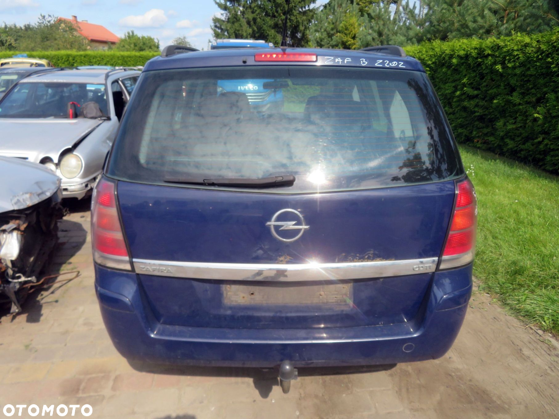 OPEL ZAFIRA B 2006 Z20Z 1.9 CDTI Z19DTL 100KM M32 MZ4 GRANATOWY na części - 4