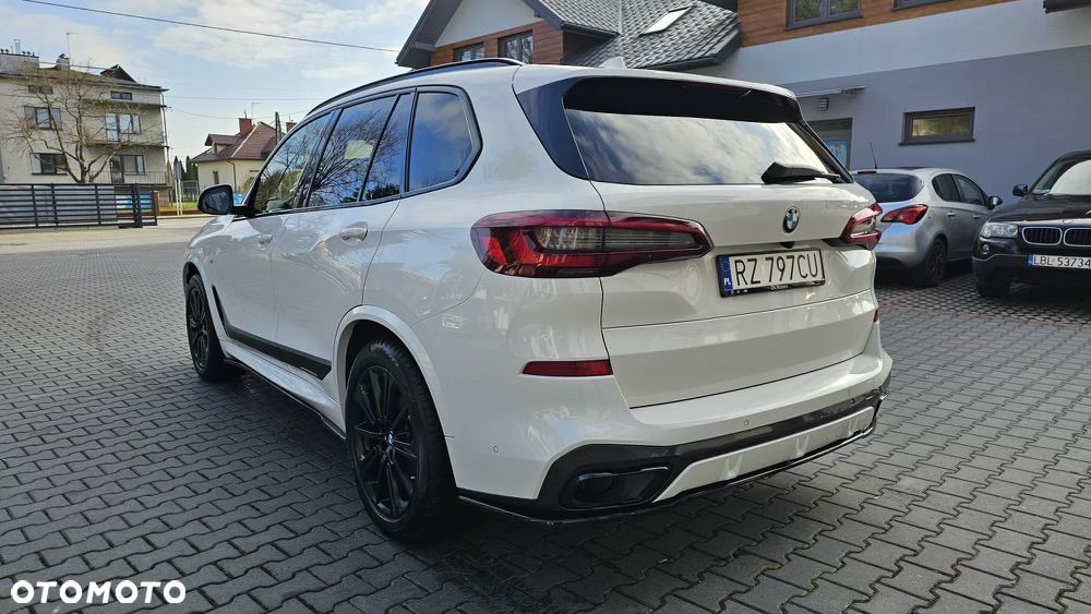 BMW X5 xDrive25d - 9