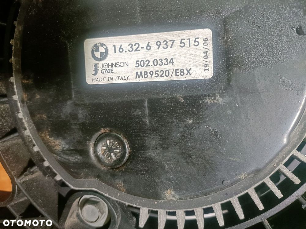 BMW seria 3 E90 05-12 r. 2,0 B WENTYLATOR CHŁODNICY 6937515 + - 7