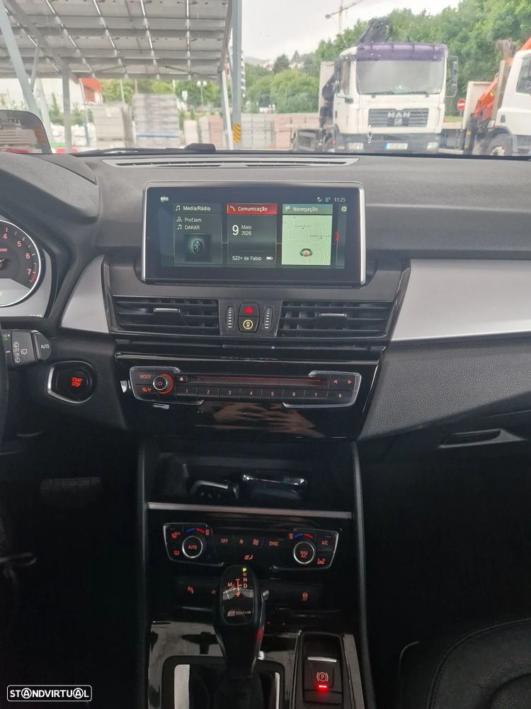 BMW 225xe Active Tourer iPerformance Luxury Line - 12