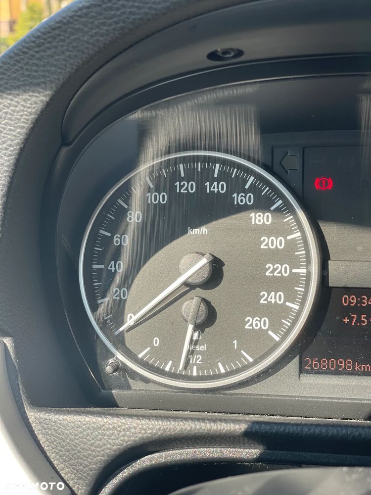 BMW Seria 3 320d xDrive DPF - 18