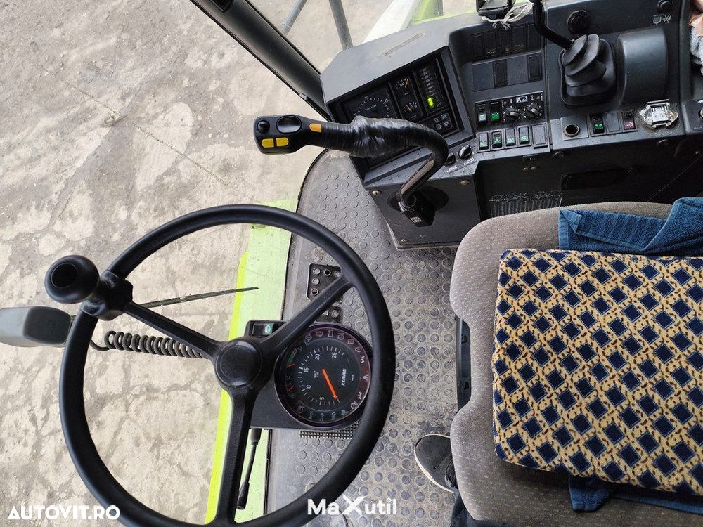 Claas Mega 350 Combina Agricola - 10