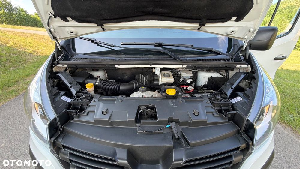 Renault TRAFIC - 15