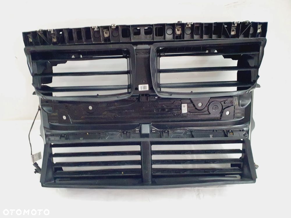 KIEROWNICA POWIETRZA ROLETA ŻAUZJA PAS PRZÓD BMW X1 F48 8499132 CAŁA - 2