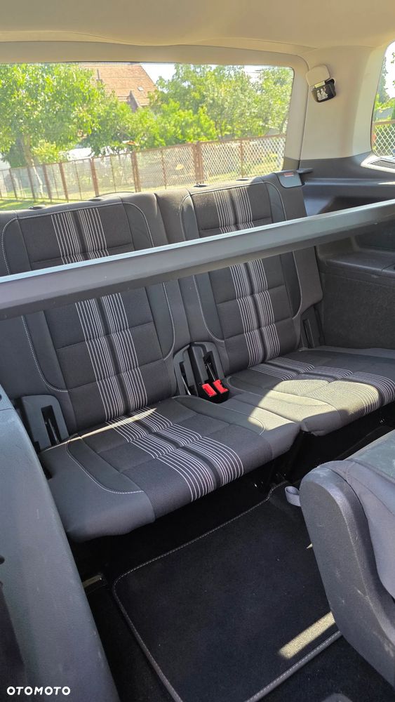Volkswagen Touran 1.4 TSI Highline Perfectline - 22