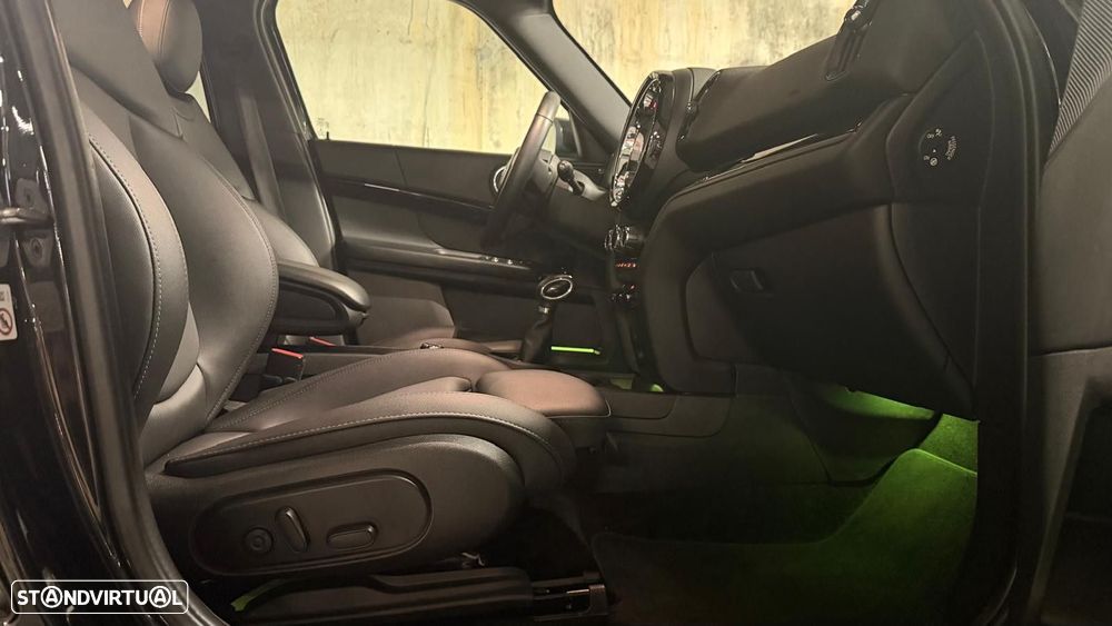 MINI Countryman Cooper SE ALL4 Auto - 22