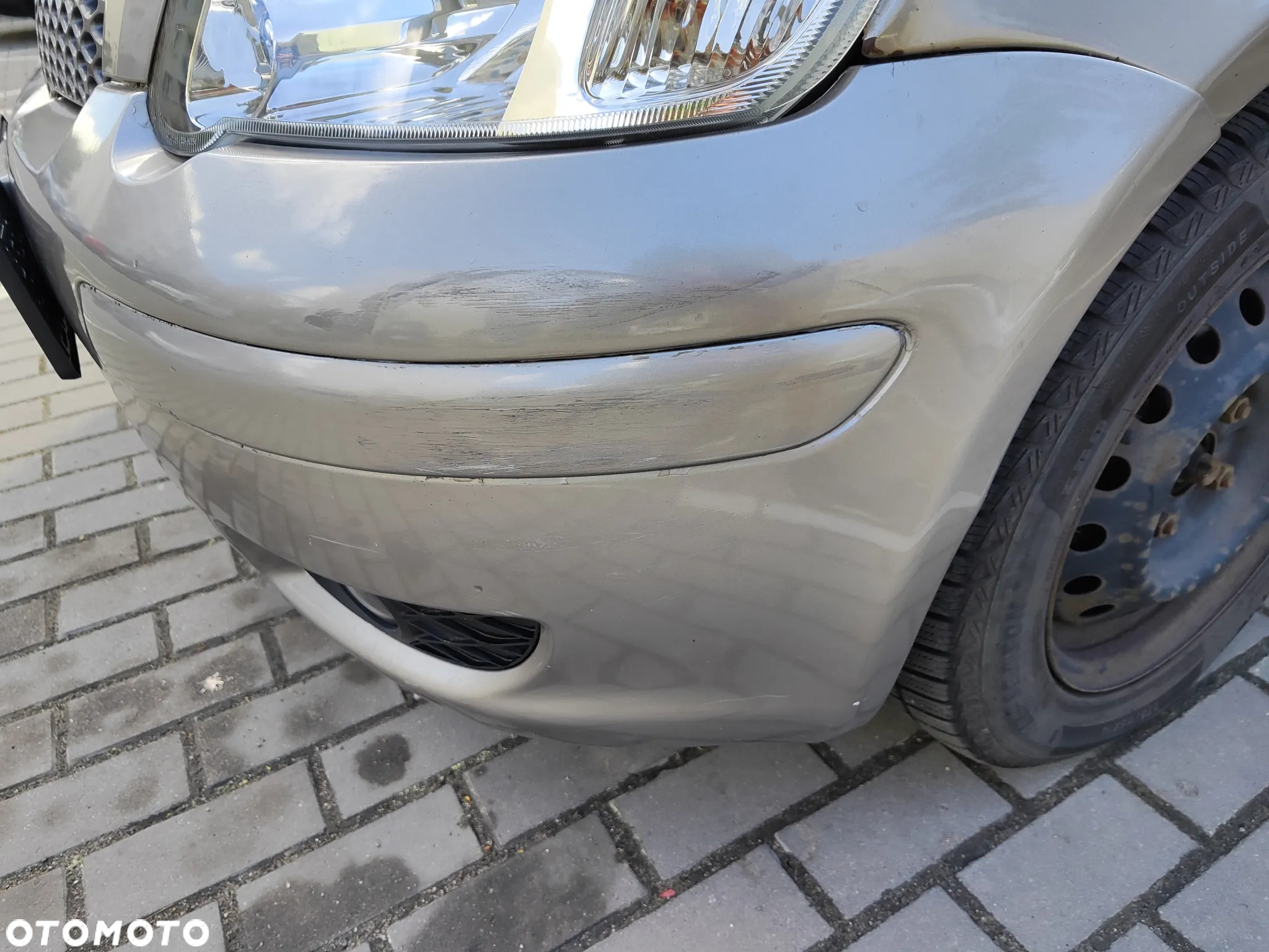 Toyota Yaris - 11