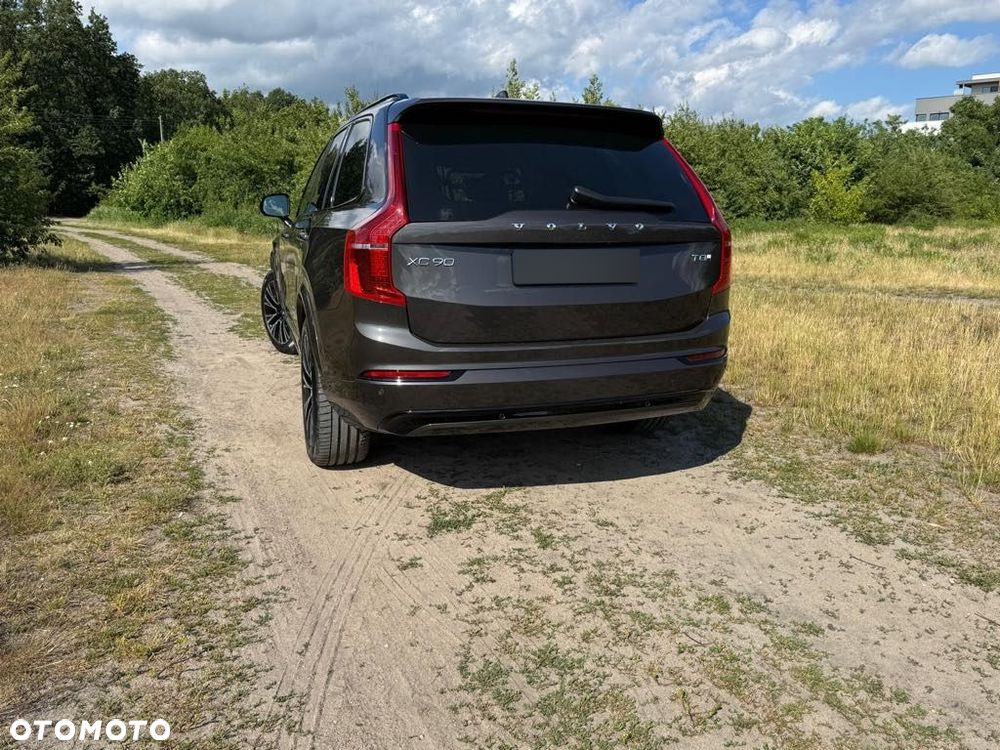 Volvo XC 90 T8 AWD Plug-In Hybrid Ultra Dark 7os - 11