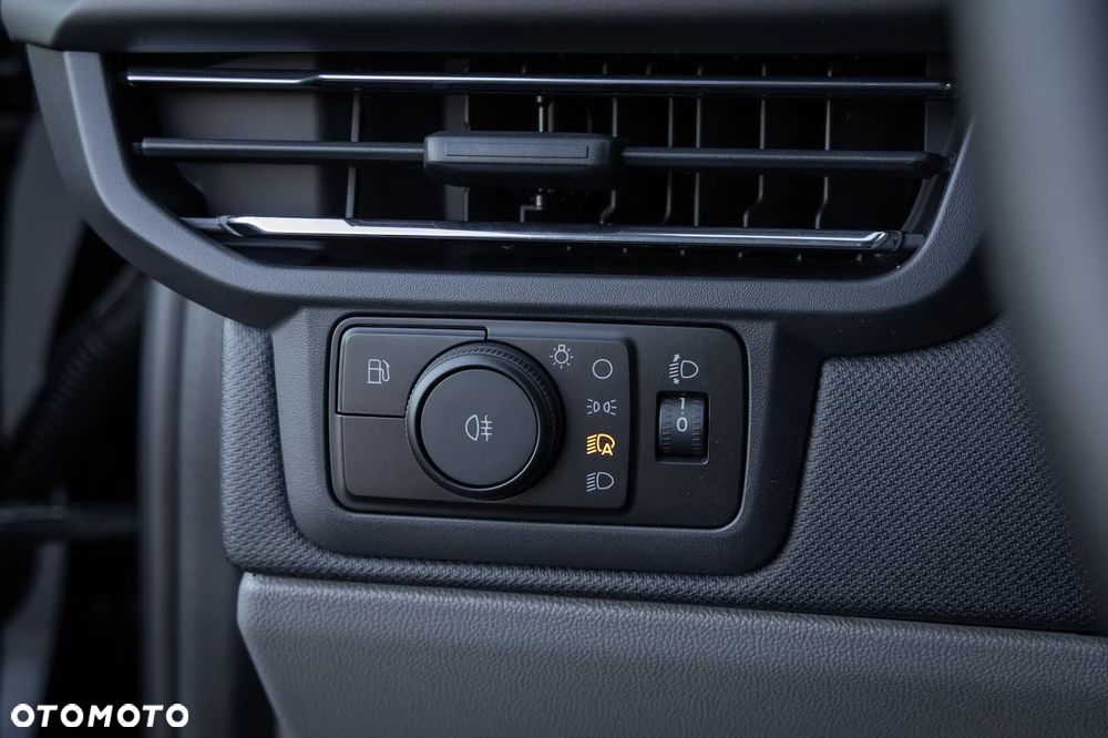 Ford Tourneo Custom 2.5 PHEV CVT 340 L2 Titanium X - 17