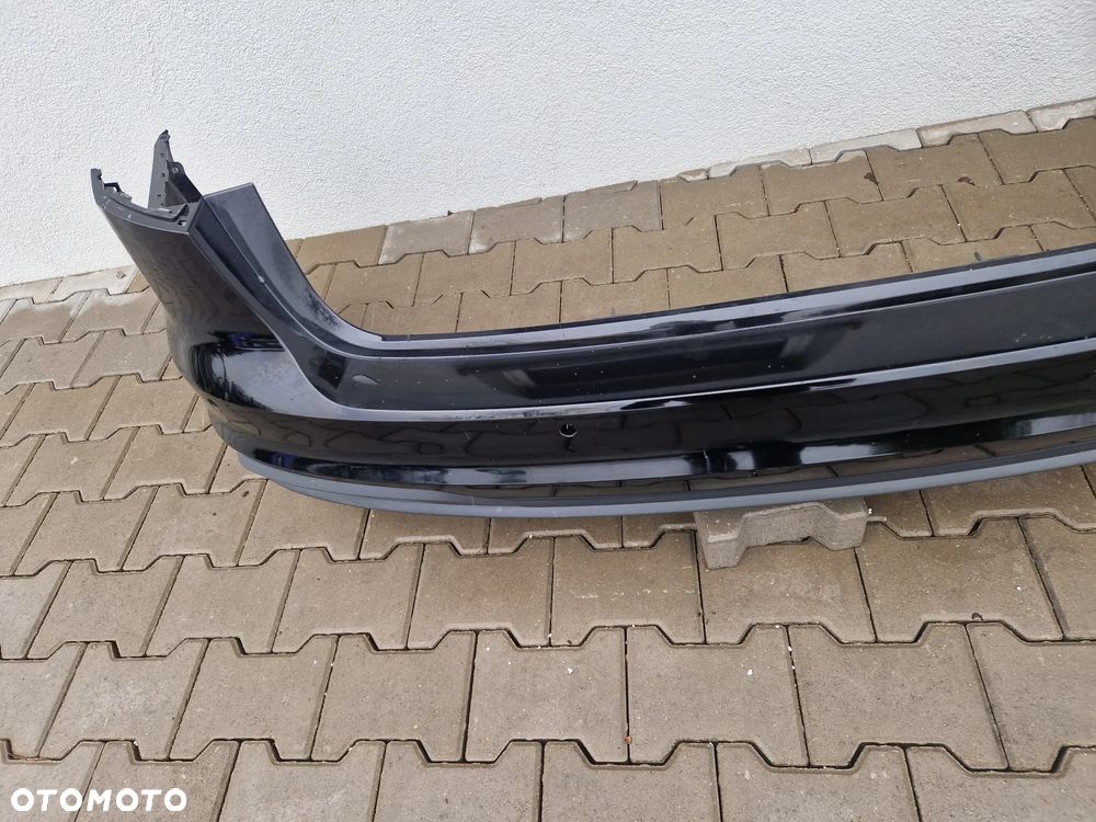 Zderzak Audi A4 B9 lift 2019 - tyl kombi - 2