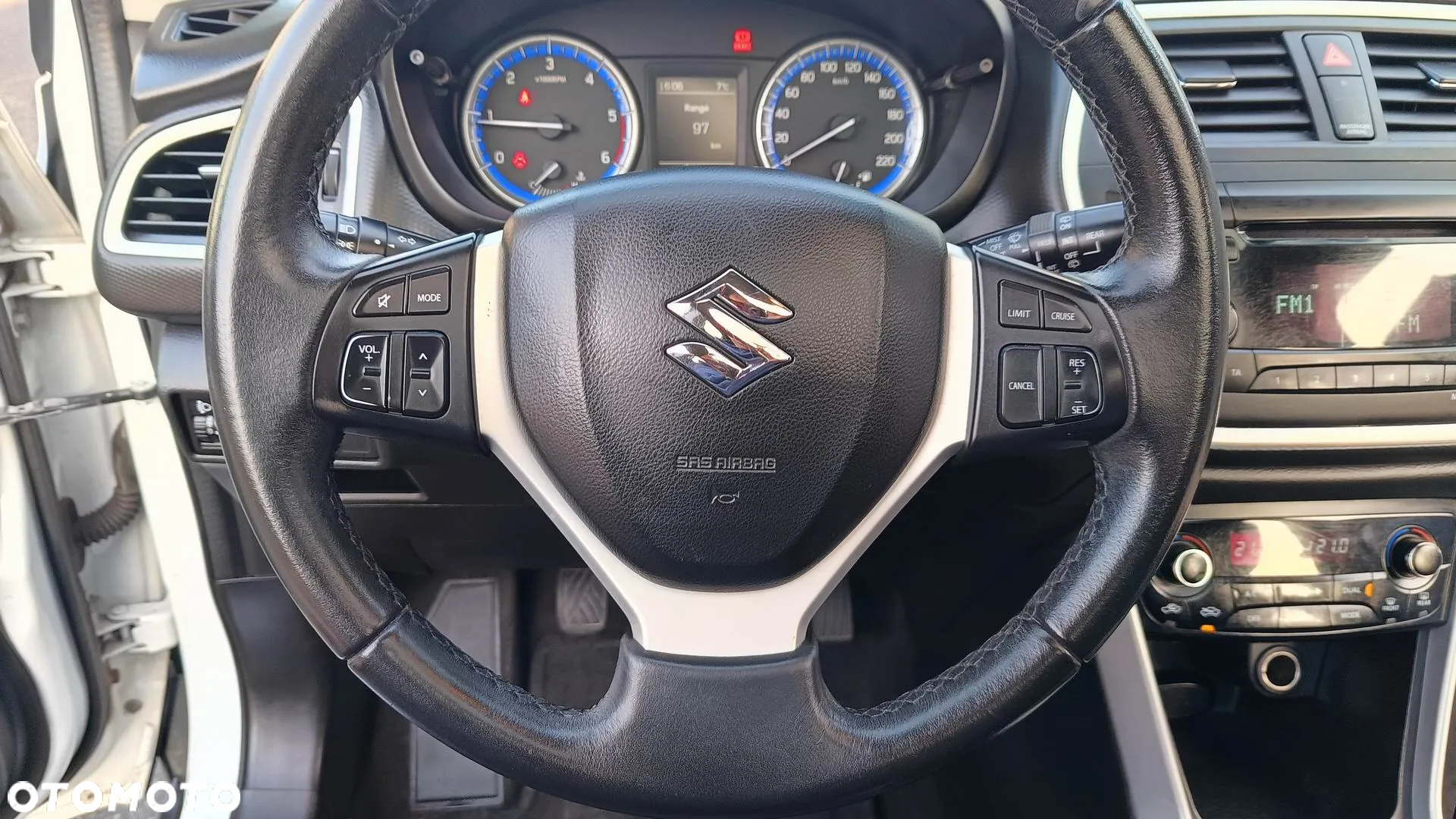 Suzuki SX4 S-Cross 1.6 DDiS 4x2 Comfort+ - 28