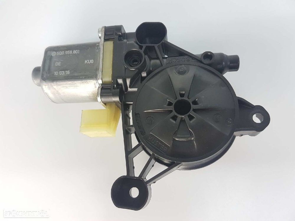 MOTOR ELEVADOR TRASEIRO ESQUERDO AUDI A3 SPORTBACK (8VA) ATTRACTION - 3