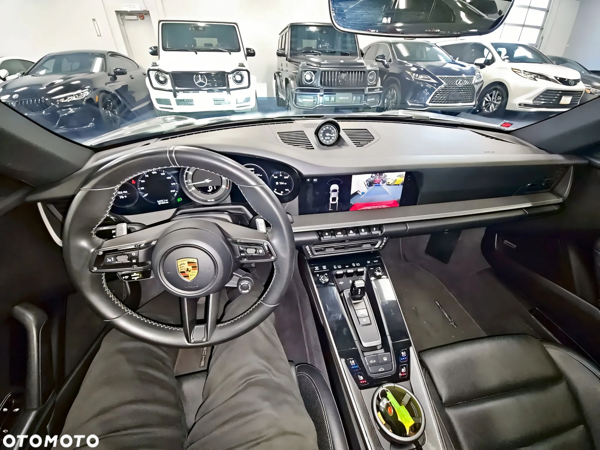 Porsche 911 Carrera - 7