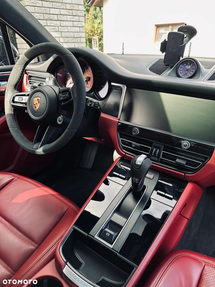 Porsche Macan T - 10