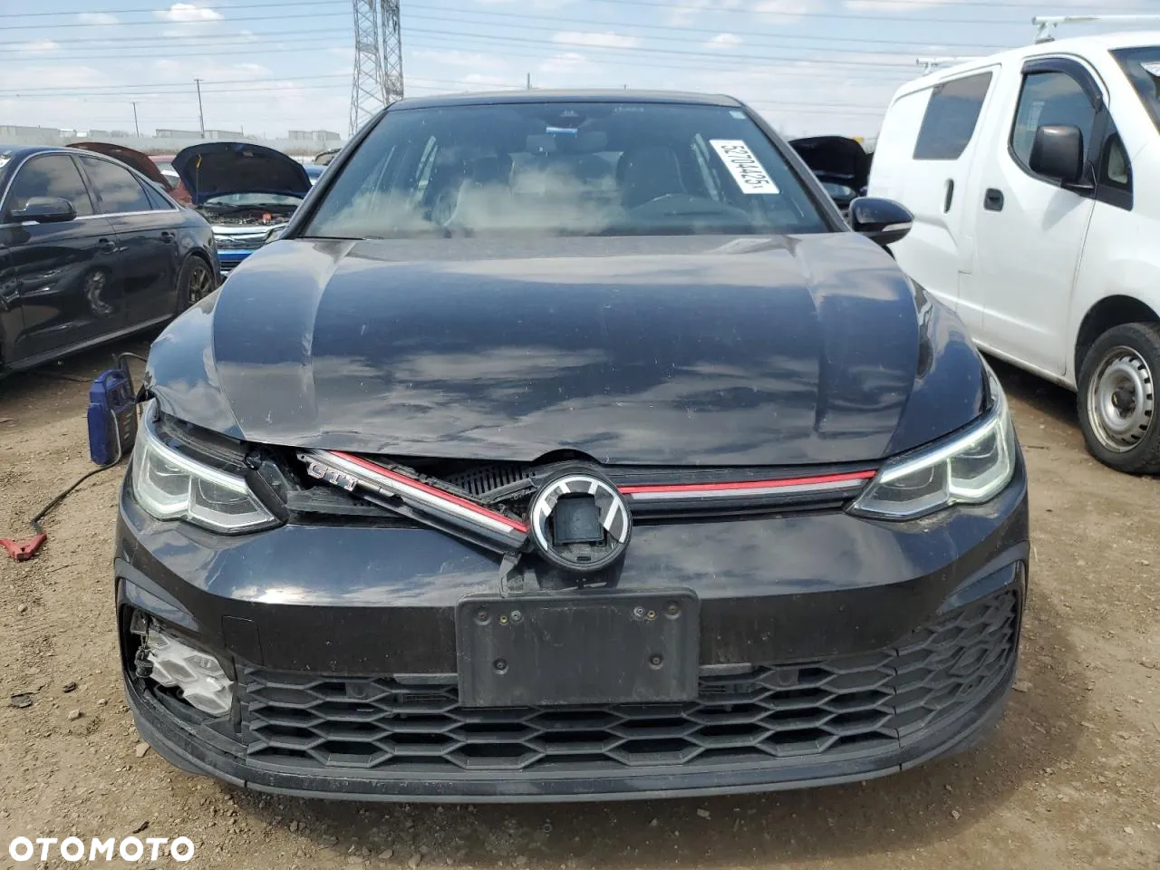 Volkswagen Golf - 2