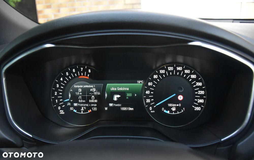 Ford Mondeo 1.5 EcoBoost ST-Line X - 24