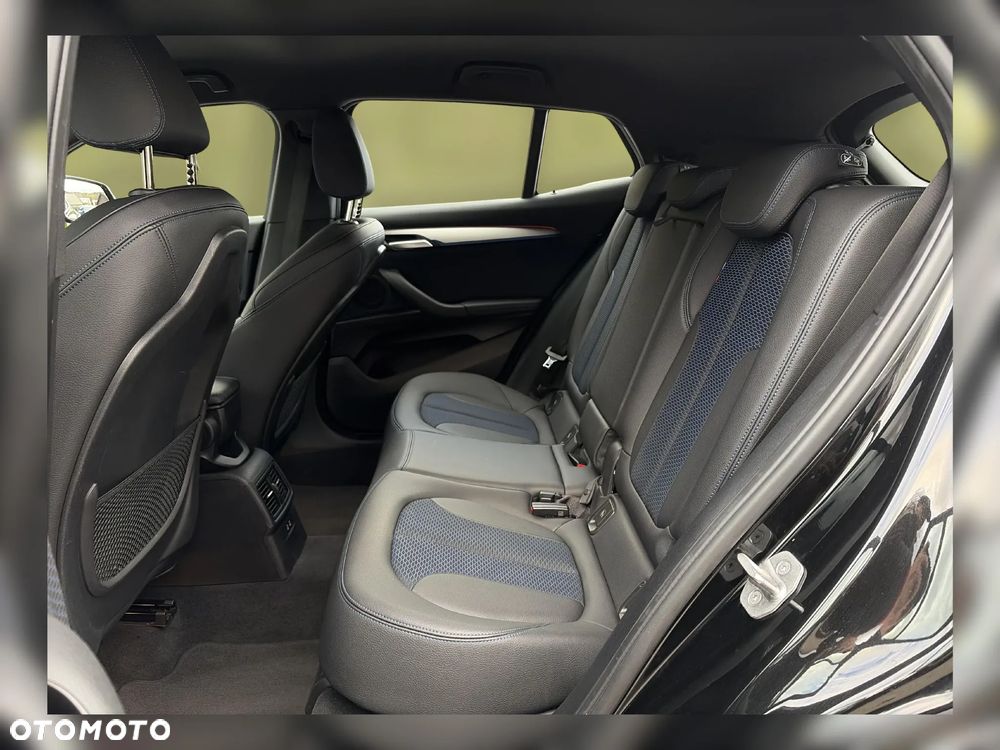 BMW X2 sDrive18i M Sport - 12