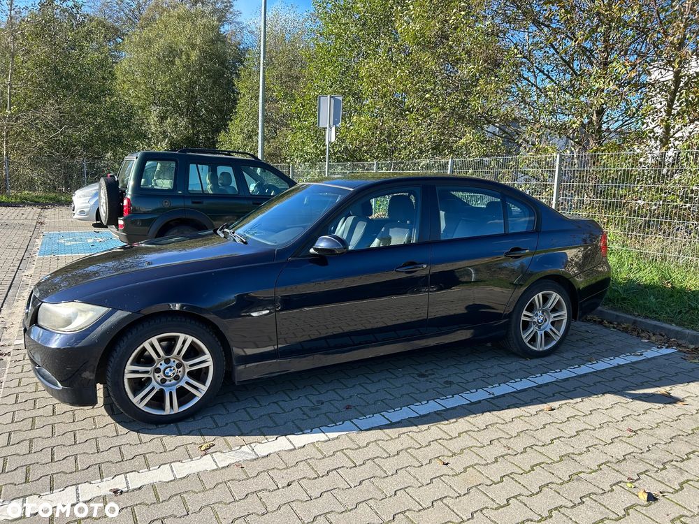 BMW Seria 3 318d - 5