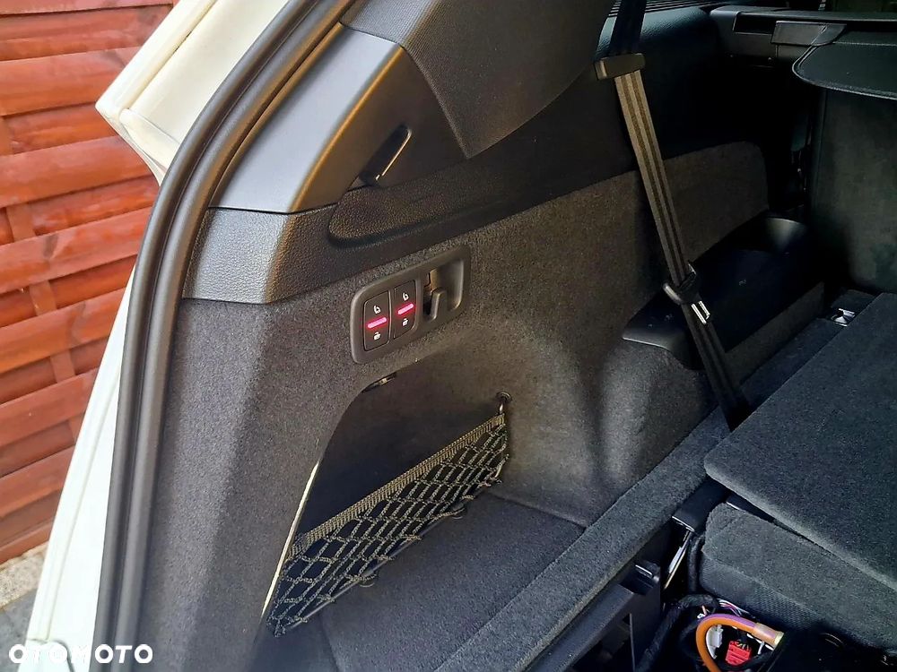 Audi Q7 55 TFSI mHEV Quattro S Line Tiptr - 28