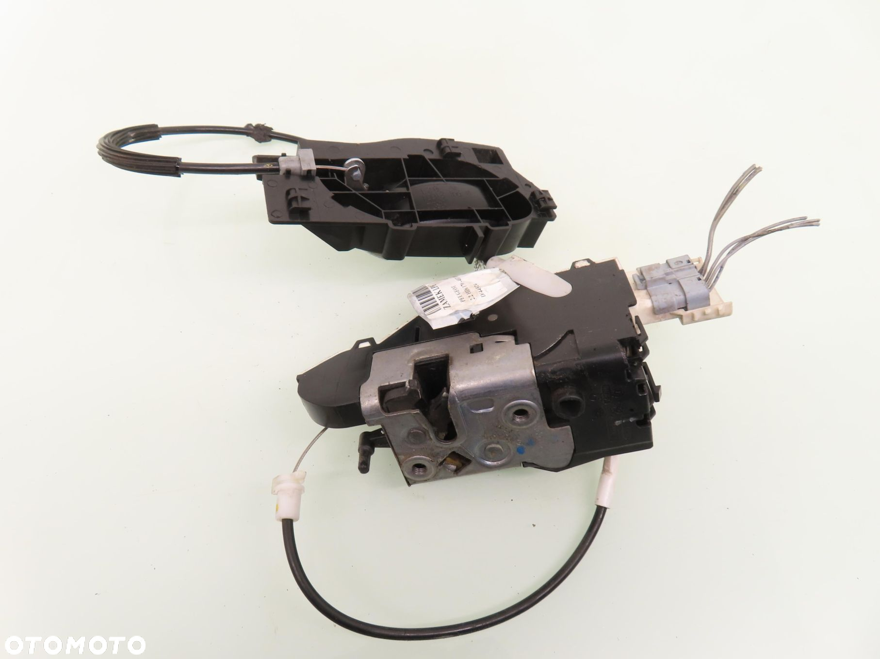 ZAMEK LEWY PRZEDNI PEUGEOT 407 9686683680 6 PIN - 3
