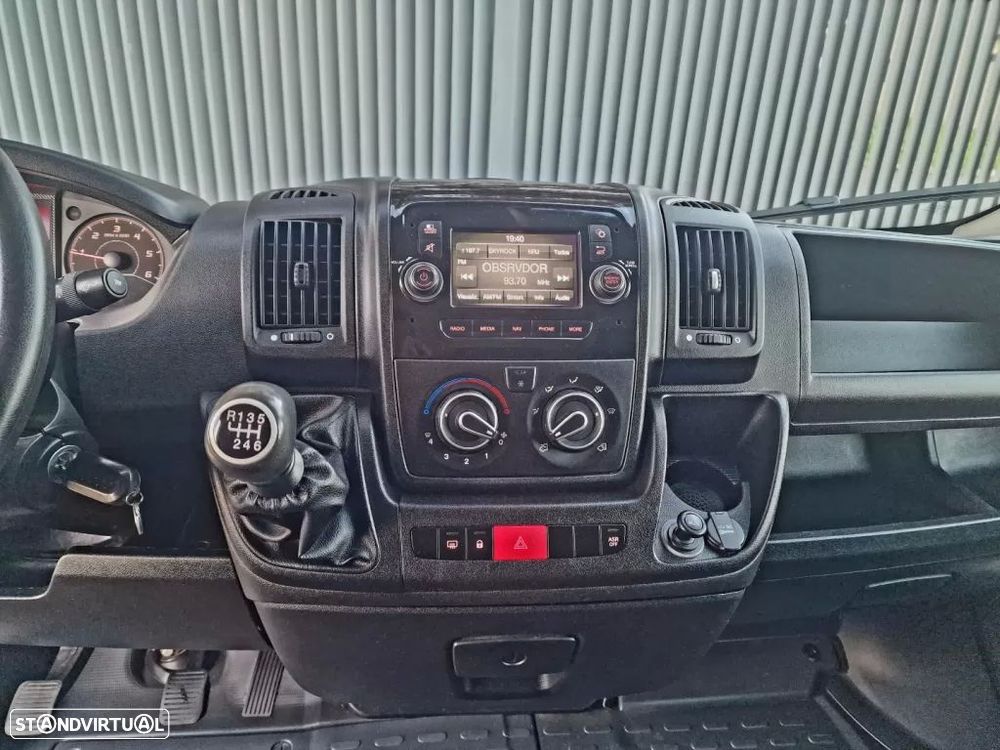 Peugeot Boxer 2.2 BlueHdi 120 L2H2 - AC - IVA Dedutível - 8