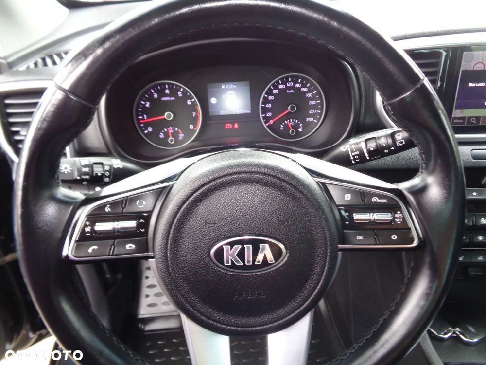 Kia Sportage - 12