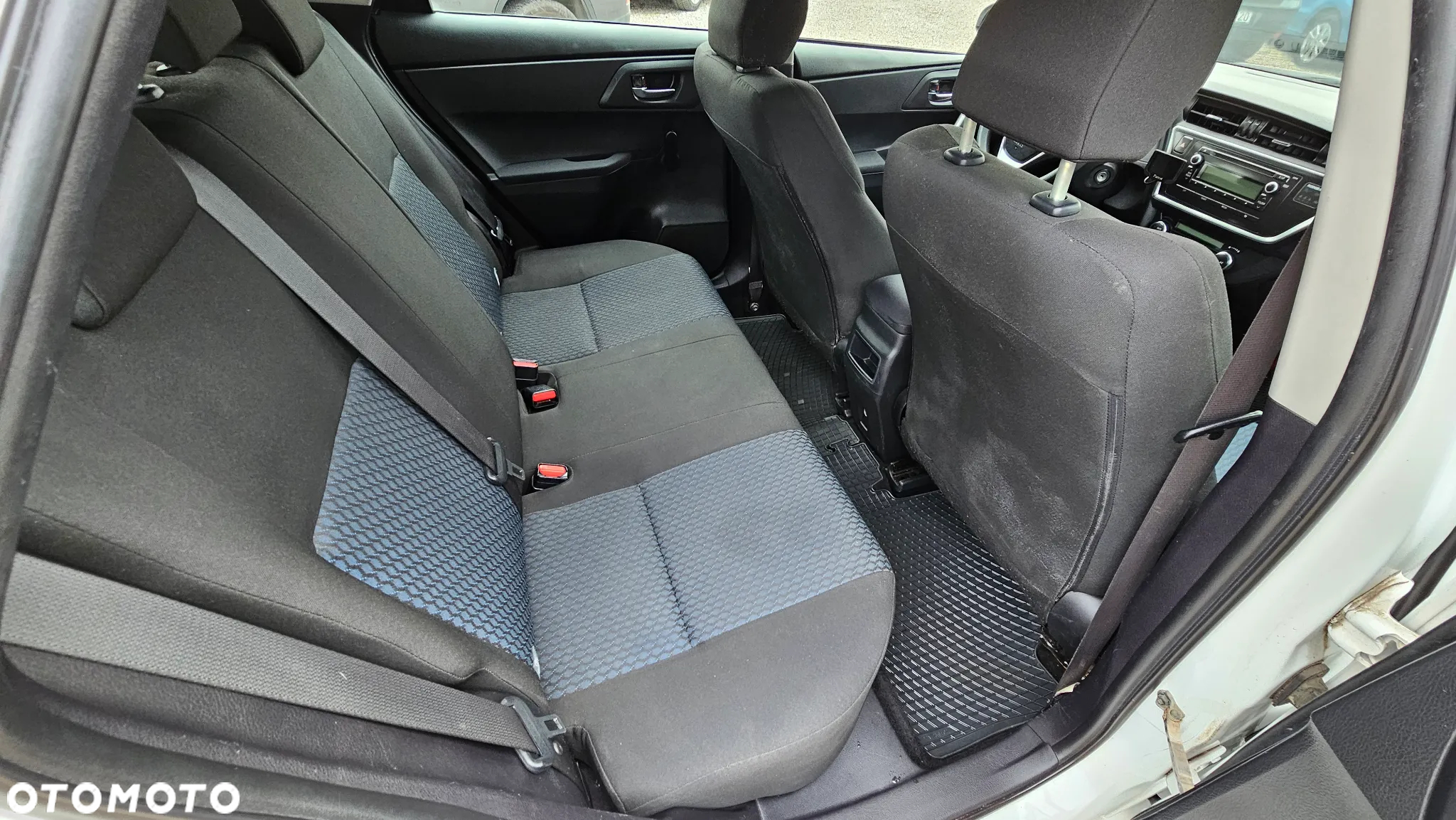 Toyota Auris 1.33 VVT-i Life Comfort - 9