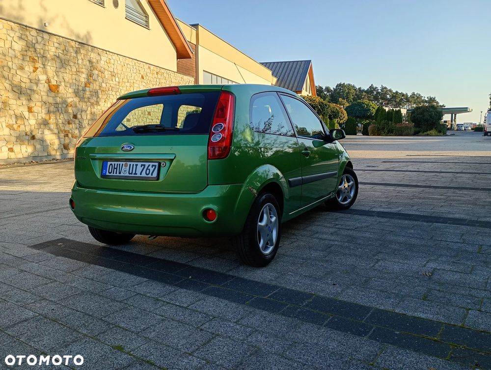 Ford Fiesta 1.3 Silver X - 11