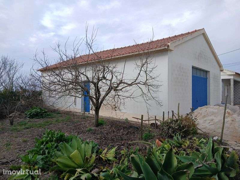 Refúgio Contemporâneo com Potencial de Investimento - Grande imagem: 4/12