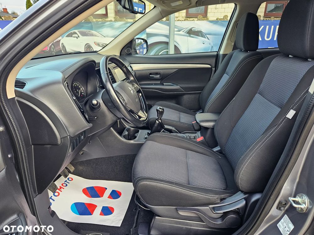 Mitsubishi Outlander 2.0 2WD Diamant - 18
