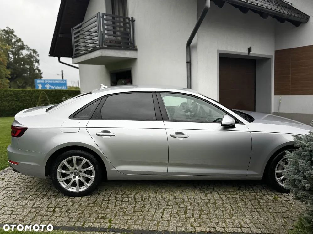 Audi A4 Limousine - 19