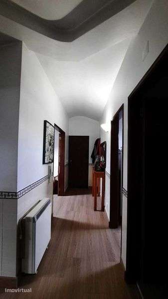 Apartamento/sótão mobilado para arrendamento em São Romão – Leiria - Grande imagem: 2/10