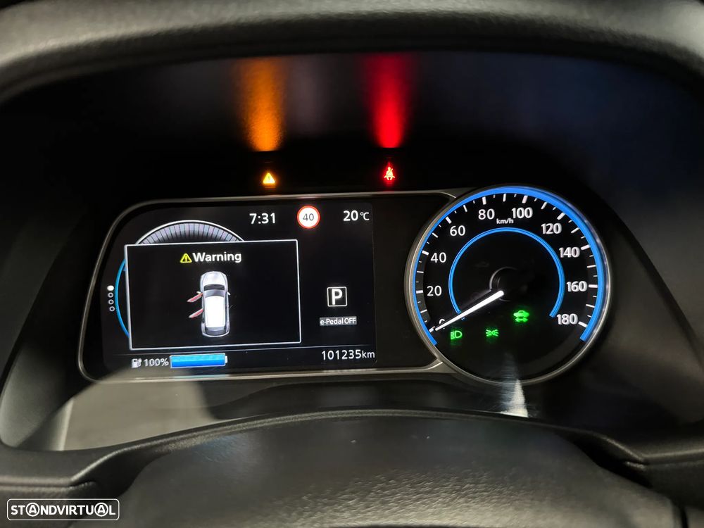 Nissan Leaf Acenta - 16