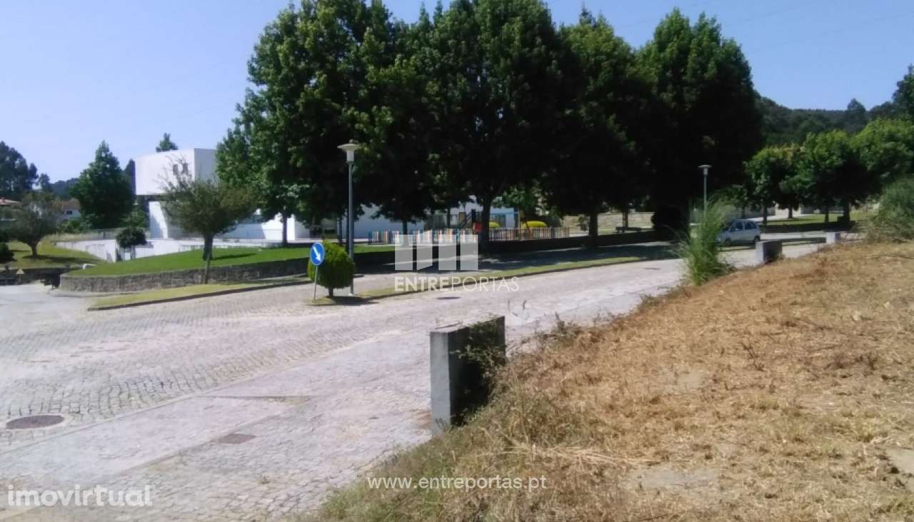 Venda de lote para construção com 833m², Mujães, Viana do Castelo - Grande imagem: 5/30