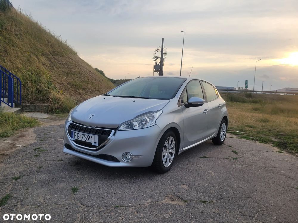 Peugeot 208 1.2 PureTech Active - 5