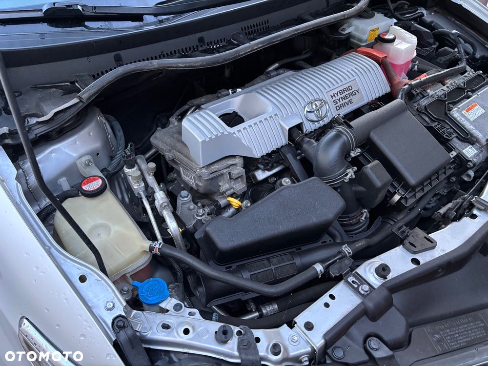 Toyota Auris 1.8 HSD Luna - 25