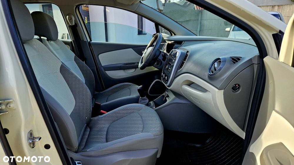 Renault Captur - 9