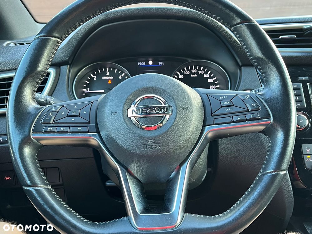 Nissan Qashqai 1.7 dCi Tekna+ - 22