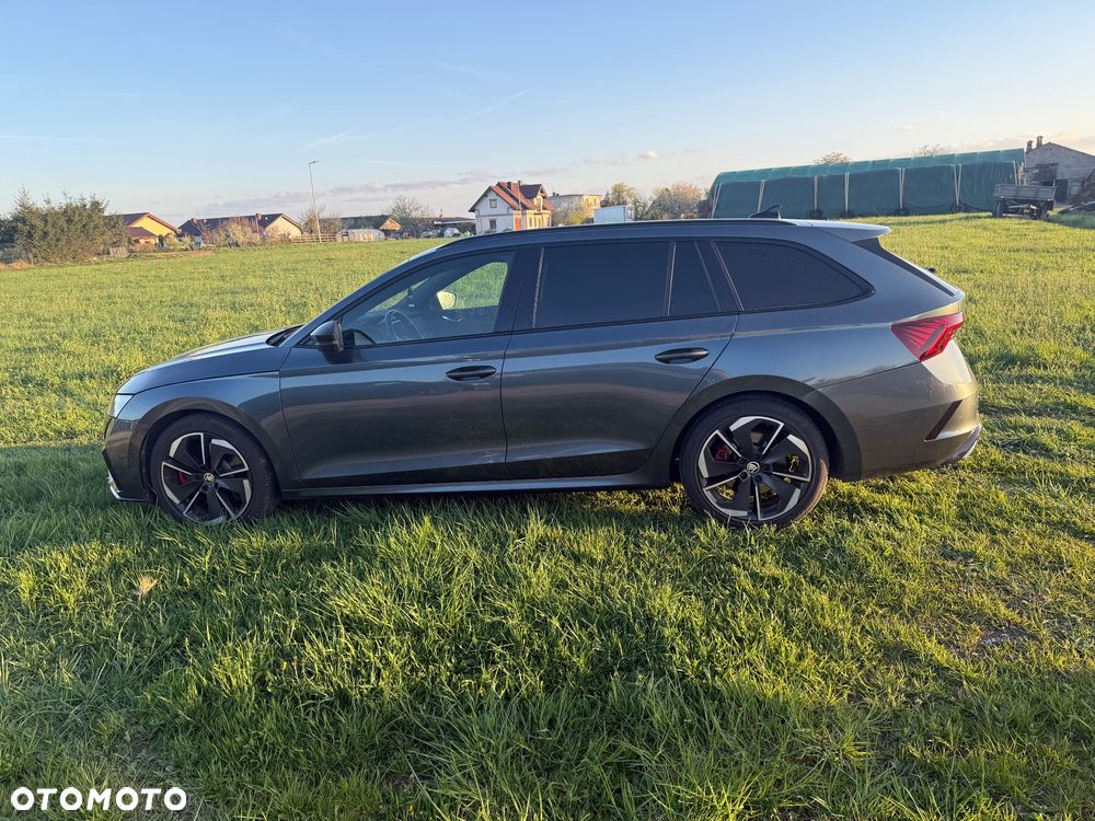 Skoda Octavia 2.0 TSI DSG RS 245 - 8