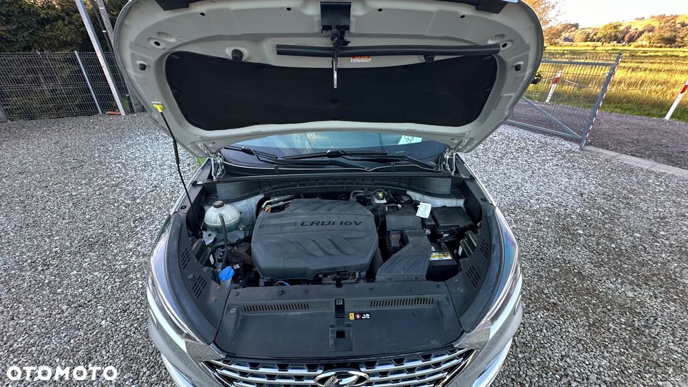 Hyundai Tucson 2.0 CRDI 4WD Automatik Premium - 30