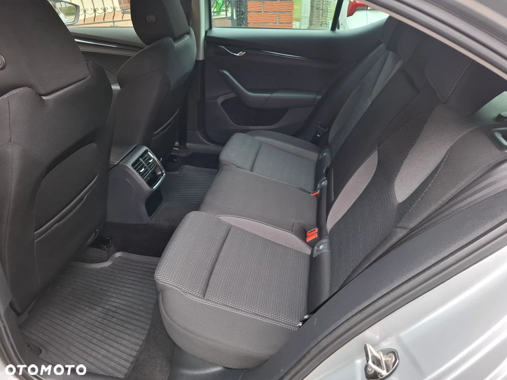 Skoda Octavia 1.5 TSI ACT Ambition - 29