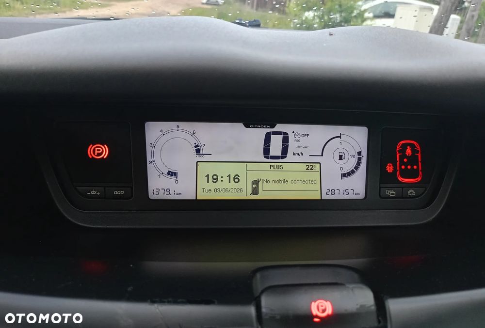 Citroën C4 Picasso 1.8 16V Advance - 16