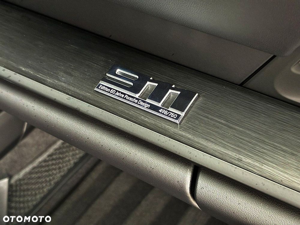 Porsche 911 - 36